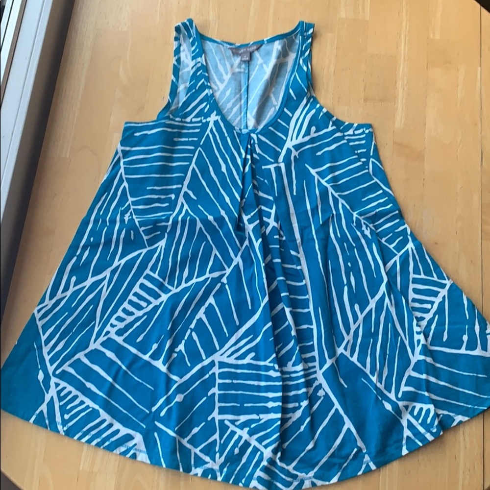 Blue print flowy top